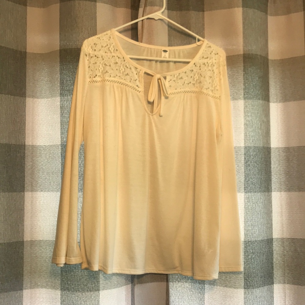 old navy white/cream long sleeve shirt